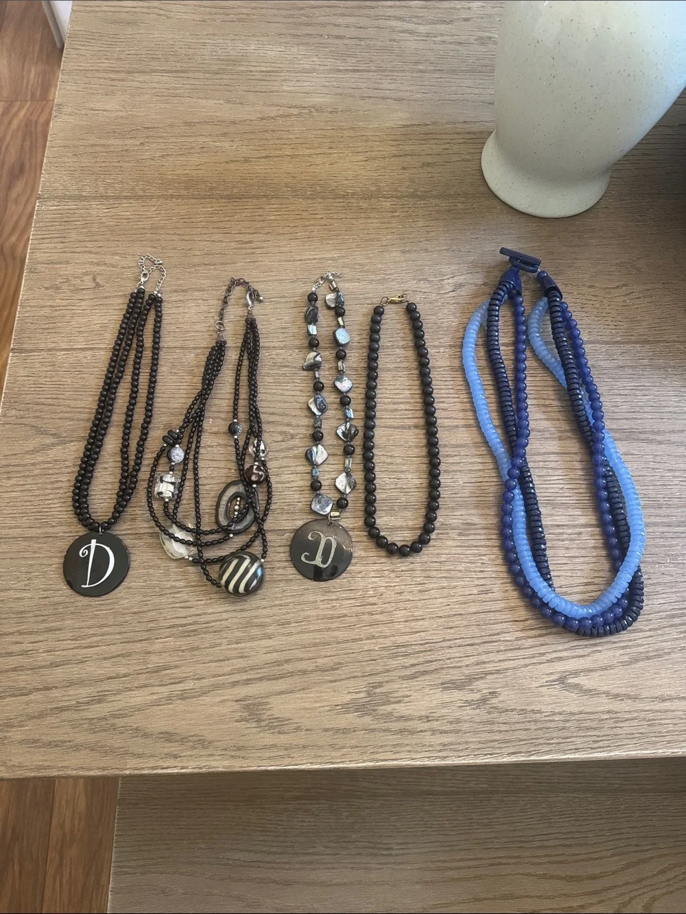 Lot of 5 necklaces